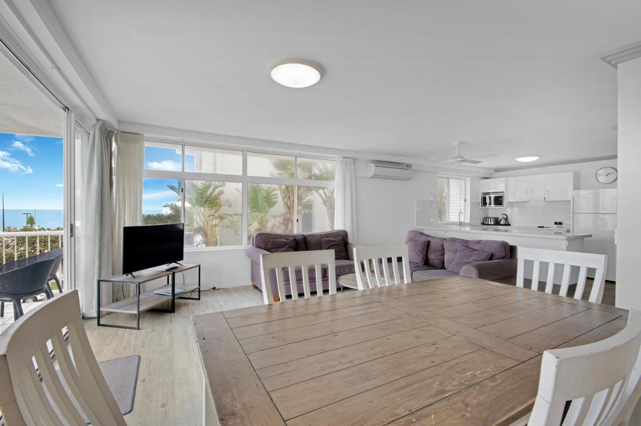 Capeview Apartments - Right On Kings Beach Caloundra Exterior foto