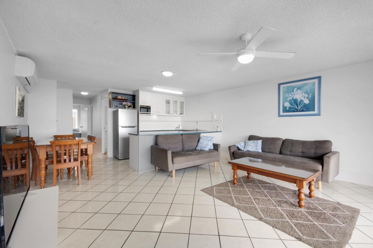Capeview Apartments - Right On Kings Beach Caloundra Exterior foto
