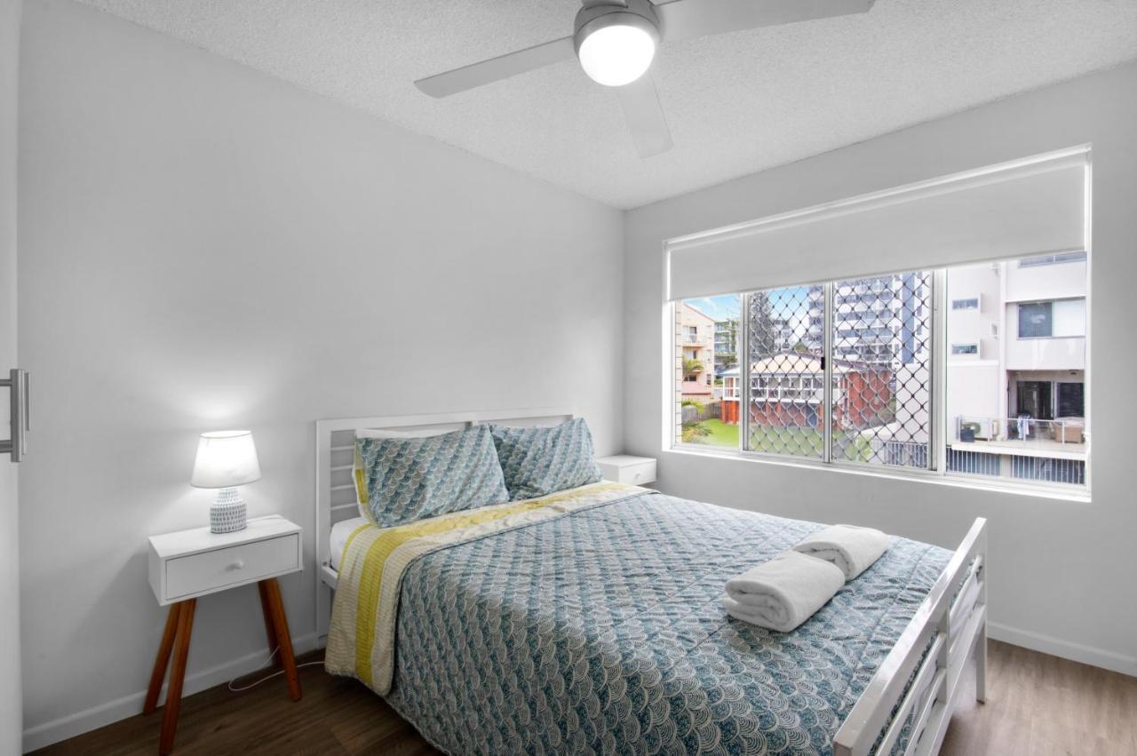 Capeview Apartments - Right On Kings Beach Caloundra Exterior foto