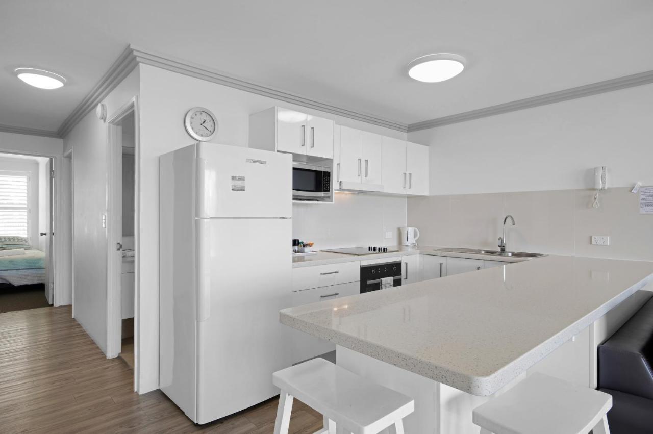 Capeview Apartments - Right On Kings Beach Caloundra Exterior foto