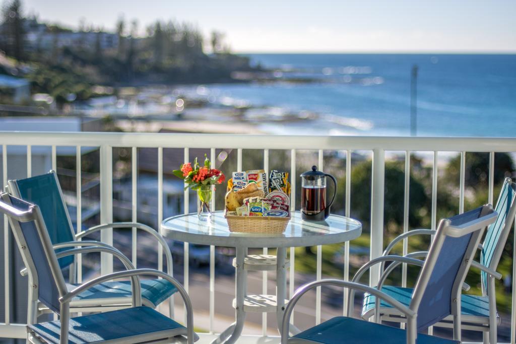 Capeview Apartments - Right On Kings Beach Caloundra Exterior foto